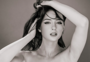 Femme Fatale Fine Art Model Carmilla